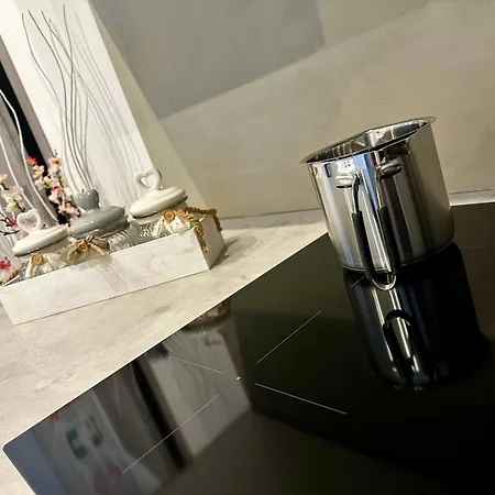 Mema House Parri Apartament Parma